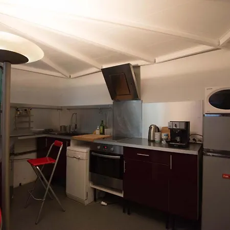 House In Menilmontant Apartament *