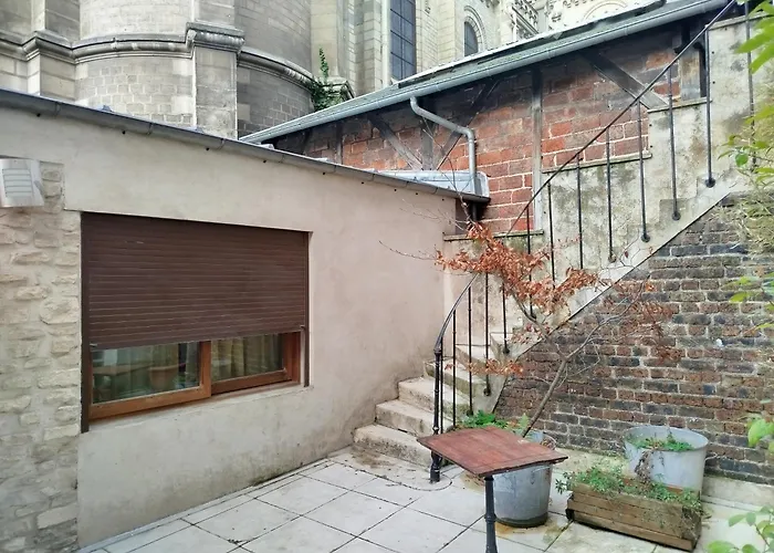 Lägenhet House In Menilmontant Paris